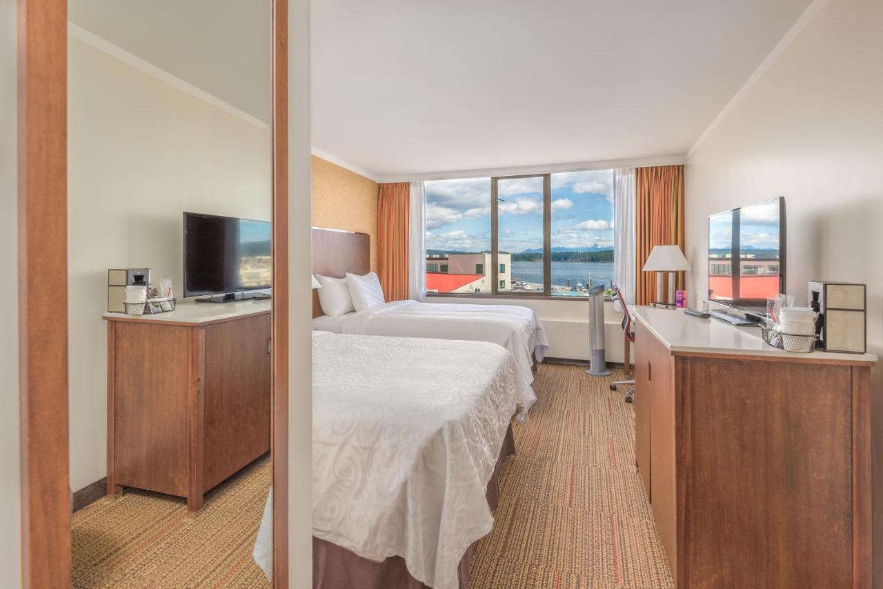 Coast Discovery Hotel