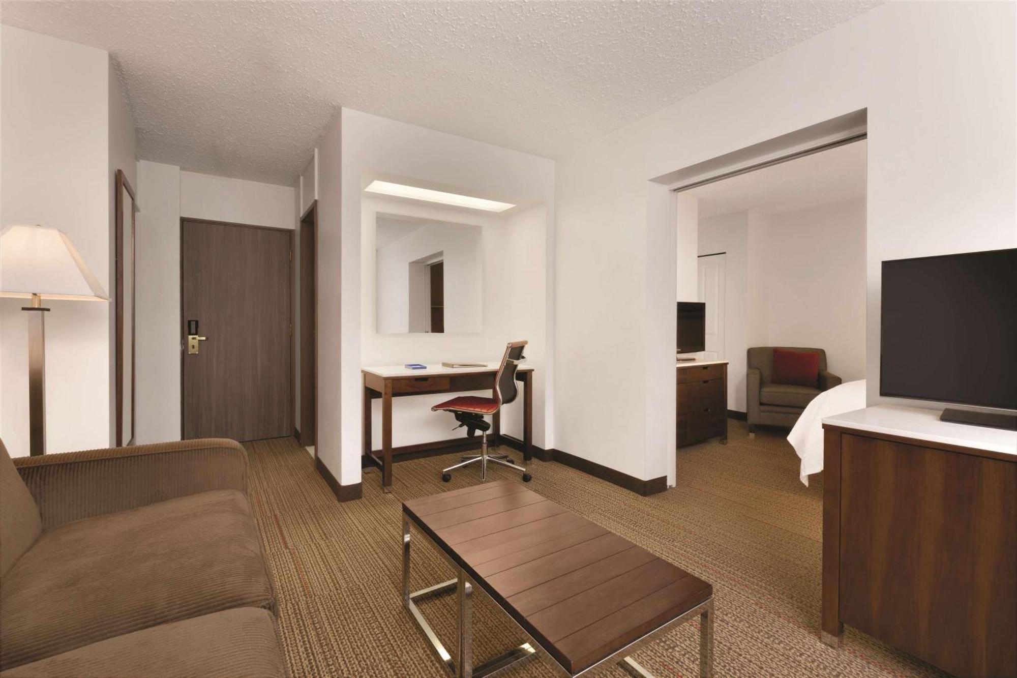 Hotel Coast Discovery